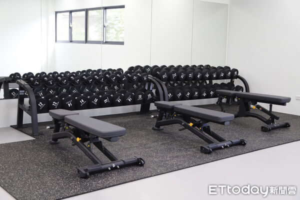 ▲▼   嘉義縣水上全民運動館開幕,即日起至11月5日免費開放   。(圖/嘉義縣政府提供)