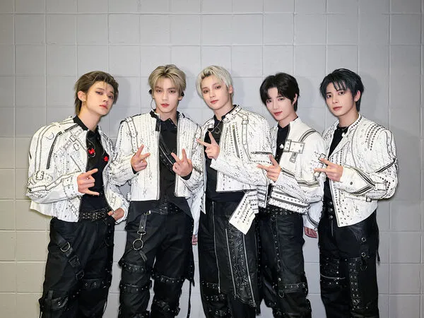 ▲▼TXT臺北大巨蛋完售加場!明年2/1再唱一場 搶票時間點曝光。(圖/翻攝自TXT官方X)