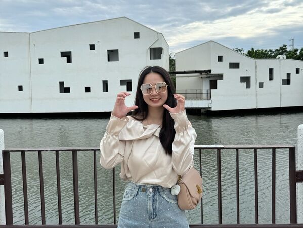 業務新人也能賀成交 九年級生呂梓妍創下月收六位數(圖/永慶房屋提供)