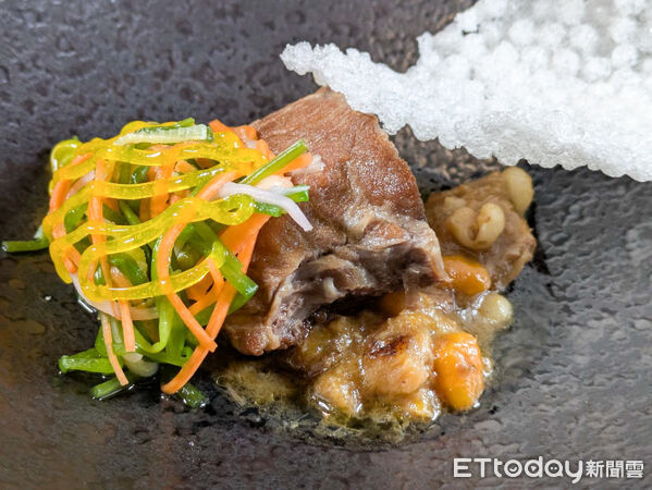 ▲「TABLEAU by Craig Yang」推出全新主題菜單「回席・Reunion Banquet」。(圖/記者黃士原攝)