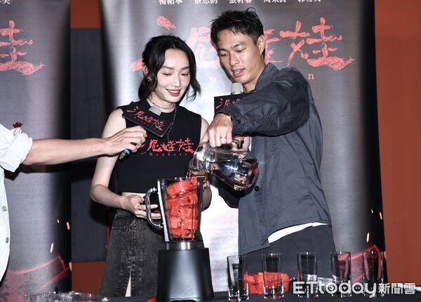 ▲▼《泥娃娃》楊祐寧,蔡思韵謝票-蔡思韵,楊佑寧(圖/記者黃克翔攝)