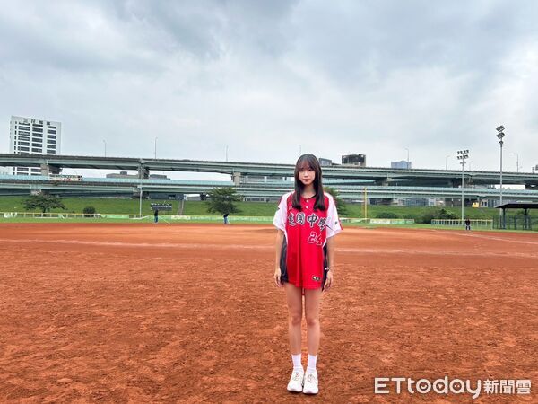 ▲建中球隊球經陳慕華。(圖/記者胡冠辰攝)