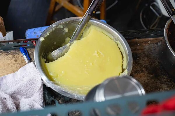 ▲▼桃園中壢美食「3個十元紅豆餅」雞蛋糕竟然用鮮奶而不是奶粉!(圖/部落客美熊提供)