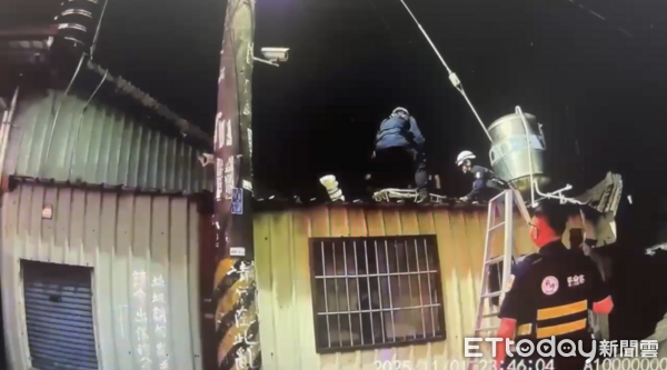 ▲▼岡山酒醉             。(圖/記者陳宏瑞翻攝)