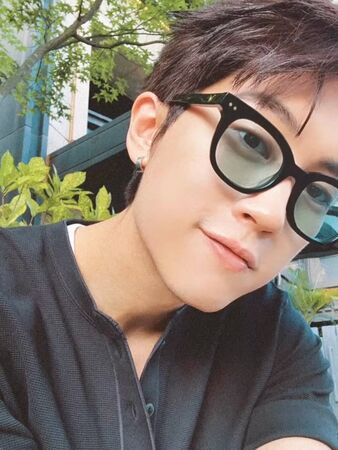 ▲▼范姜彥豐哥哥是牙醫,媽媽是選美皇后。(圖/翻攝自Threads)