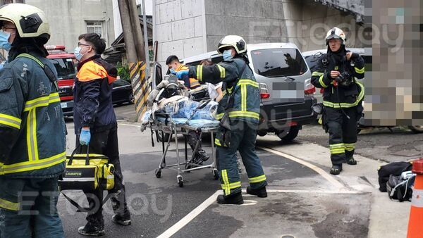 ▲▼北投溫泉池傳出意外,一對男女被發現倒臥池中命危。(圖/記者黃彥傑攝)