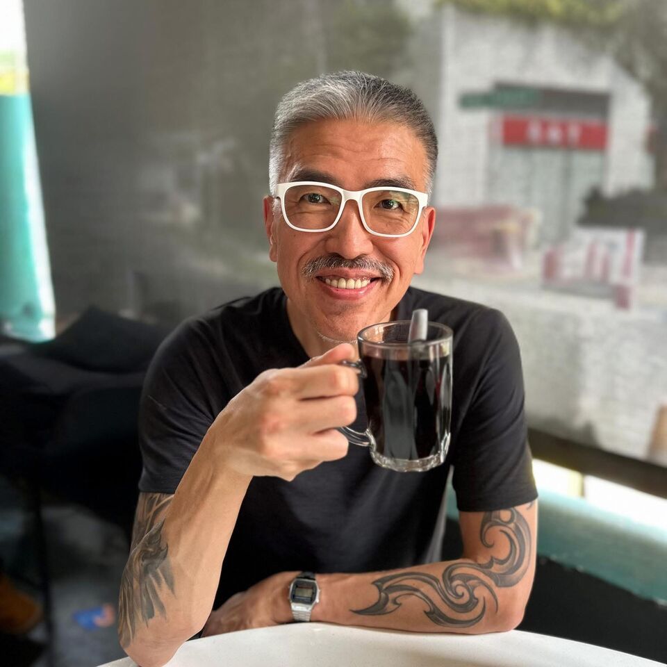 ▲▼ 屠穎。(圖/翻攝屠穎臉書)