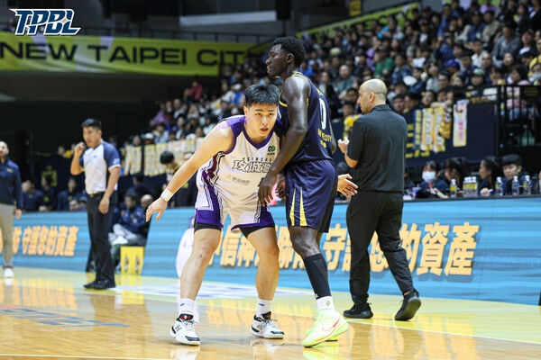 ▲特攻飛克、林韋翰,攻城獅劉丞勳。(圖/TPBL職籃提供)