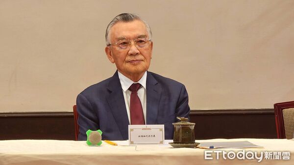 ▲▼APEC領袖代表林信義返國舉行記者會。(圖/記者呂佳賢攝)