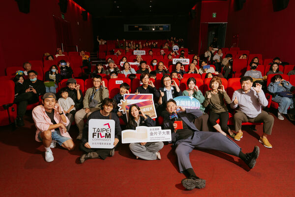 ▲2025金片子大賽映後大合影。(圖/記台北市電影委員會提供)