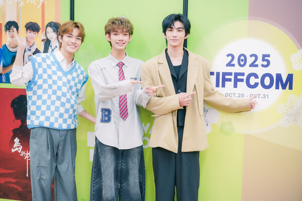 ▲《轉過頭幫你擦眼淚》鄭彫秦、張鈞嘉、禾雁凱登上東京影視展。(圖/踢帕娛樂提供)