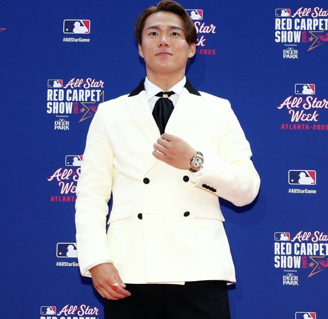 ▲▼山本由伸 。(圖/翻攝IG)