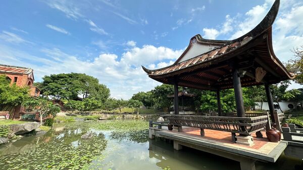 ▲「全民普發現金一萬元」將自明(5日)起開放官網線上登記,北市各大飯店齊聚推出「全民普發住房專案」。(圖/觀傳局提供)