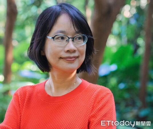 ▲吳音寧接台肥董事臉書貼文湧入數萬網友按讚力挺。(圖/翻攝自吳音寧臉書)