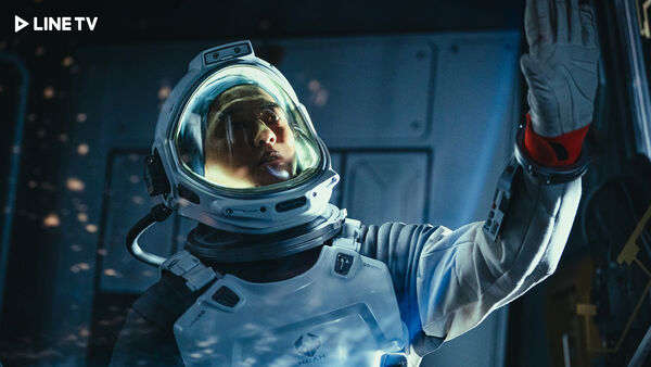 ▲《星際救援》傅孟柏飾演太空人,挑戰極限拍攝。(圖/LINE TV提供)