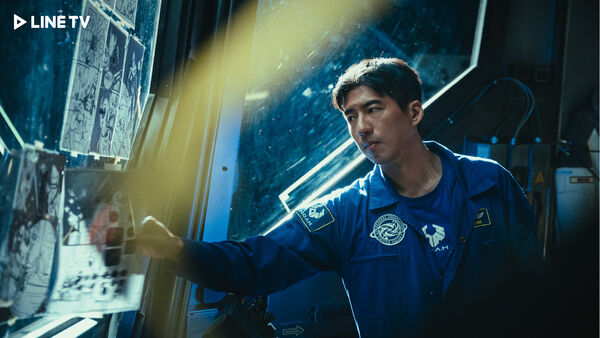 ▲《星際救援》傅孟柏飾演太空人,挑戰極限拍攝。(圖/LINE TV提供)