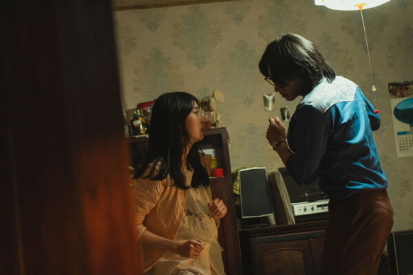 ▲李沐、振永、宋柏緯在《那張照片裡的我們》彈三角戀。(圖/瀚草文創GrX STUDIO提供)