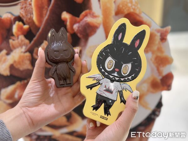 ▲▼GODIVA推出LABUBU聯名霜淇淋、飲品系列。(圖/記者蕭筠攝)