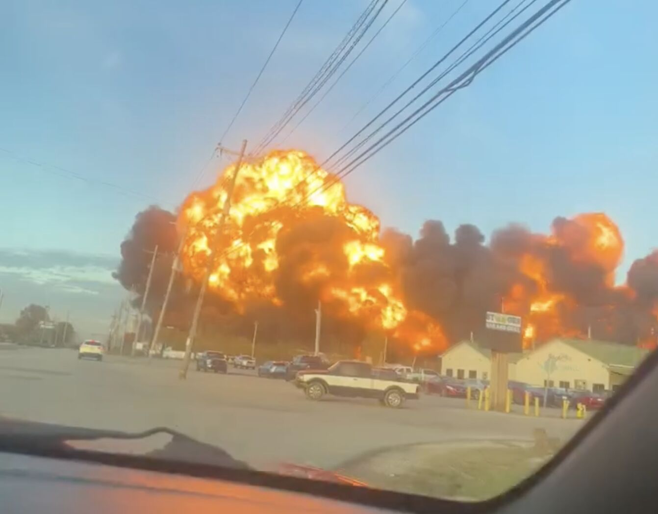 ▲UPS貨機墜毀。(圖/翻攝X)