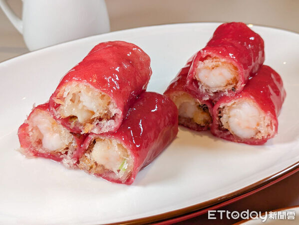 ▲▼米其林一星餐廳推新品牌「三點三」 道地港點168元起。(圖/記者黃士原攝)