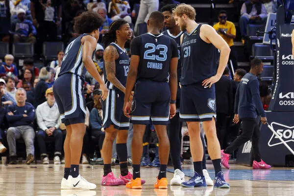 ▲▼灰熊。(圖/路透)