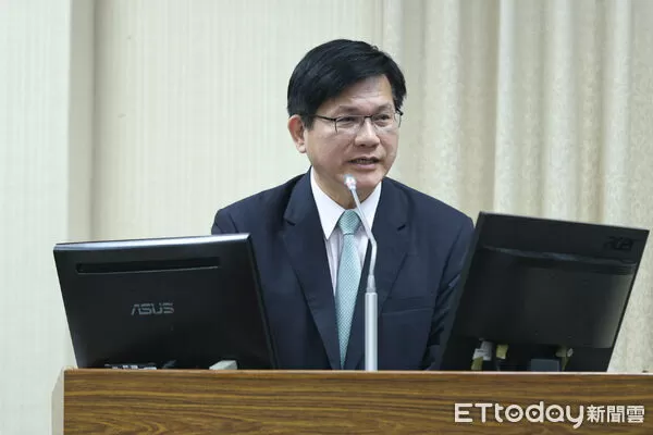 ▲外交部長林佳龍赴立法院專案報告。(圖/記者林敬旻攝)