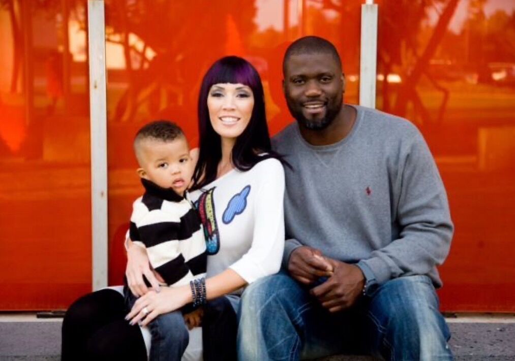 ▲▼前NBA「灌籃王」萊德之子小萊德(Isaiah Rider IV)正式取得我國護照。(圖/凡尼莎提供)