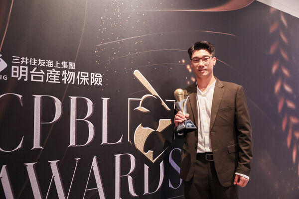 ▲▼ 李振昌、李吳永勤 。(圖/中職提供)