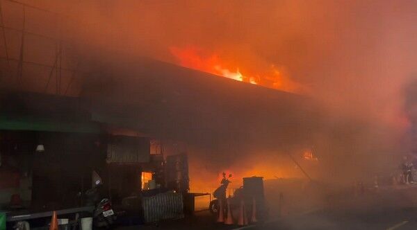 ▲桃園最大市場南門市場大火