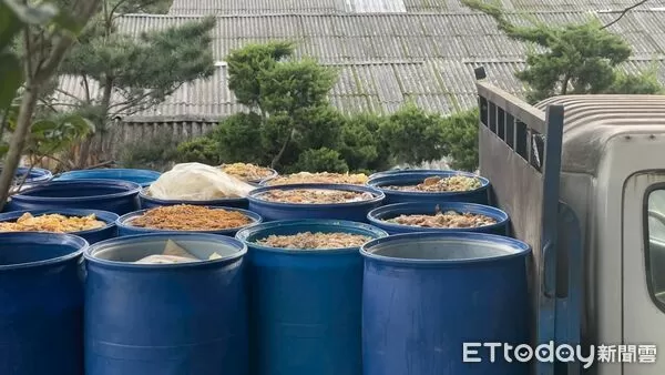 ▲▼ 新北抓到違規廚餘養豬場,重罰206萬並取消補助 。(圖/新北市政府提供)