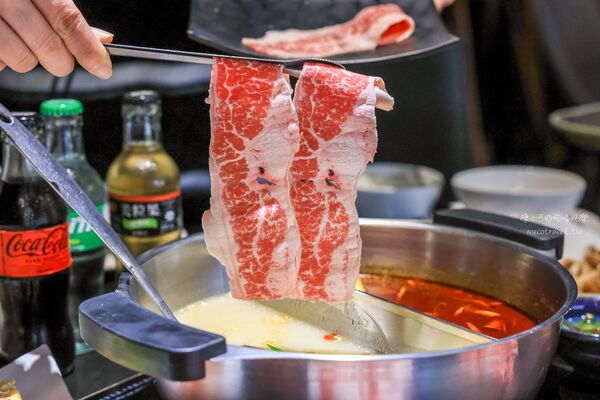 ▲▼台北中山區麻辣火鍋吃到飽推薦「椒心苑麻辣鍋」!(圖/部落客陳小可提供)