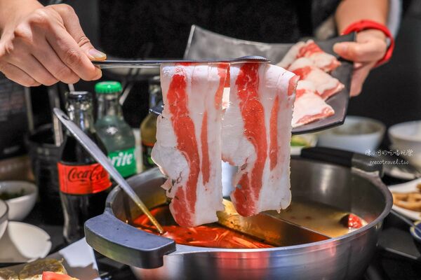 ▲▼台北中山區麻辣火鍋吃到飽推薦「椒心苑麻辣鍋」!(圖/部落客陳小可提供)