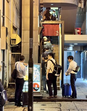 ▲▼札幌味噌拉麵創始店「すみれ(薄野店)」,開枝散葉一甲子。(圖/部落客小虎提供)