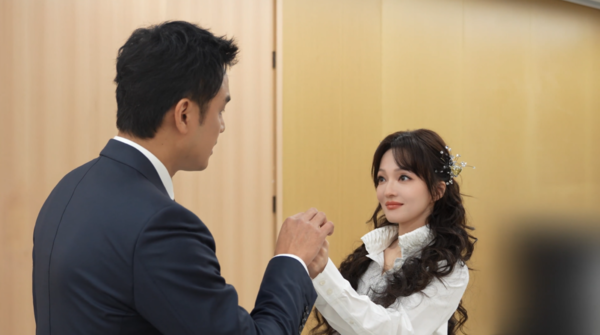 ▲▼明道張韶涵21年後合體重現《天國的嫁衣》。(圖/翻攝自微博/明道)