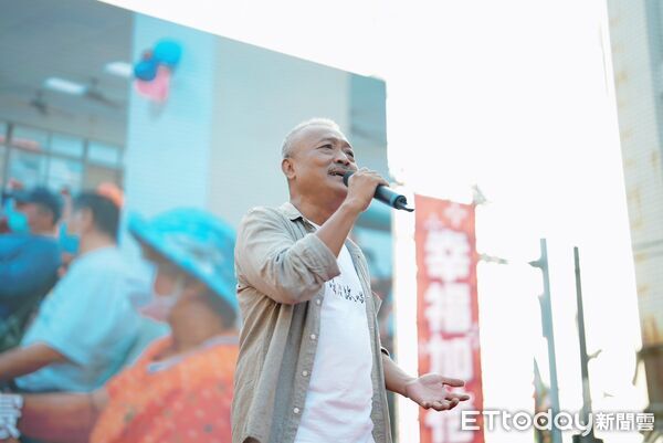 ▲林俊憲在安南區成立後援會,現場湧入逾五千名支持者,展現強大基層動能。(記者林東良翻攝,下同)