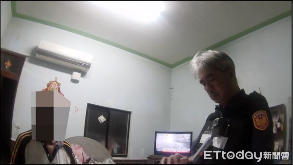 ▲▼ 【老翁網路遇假檢警 布袋警即時勸阻防詐騙】 。(圖/布袋分局提供)