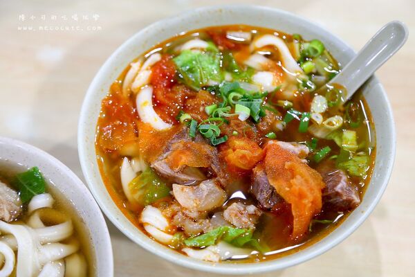 ▲▼天母美食「一品山西刀削麵之家」,推薦番茄牛肉麵蔥油餅!(圖/部落客陳小可提供)