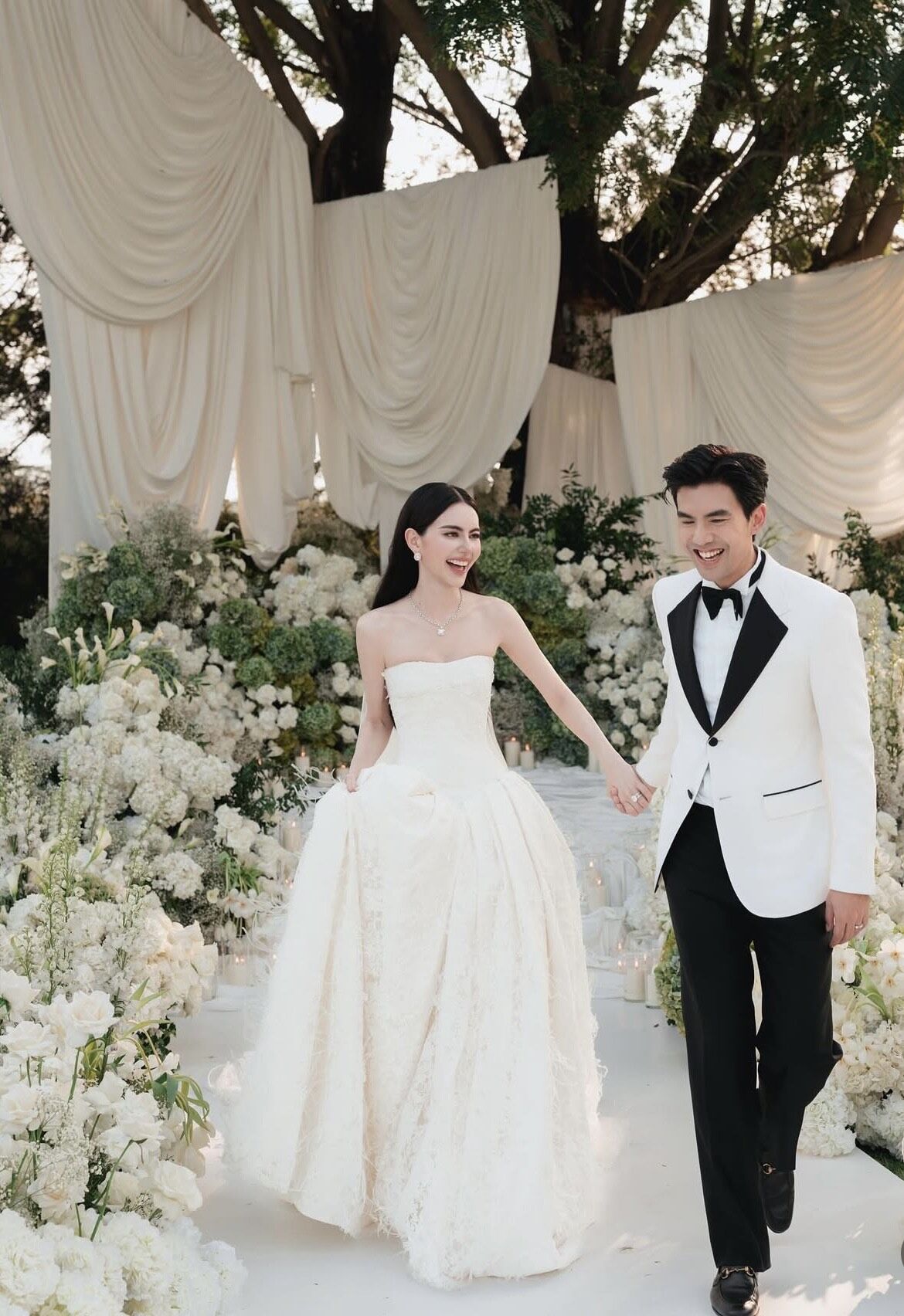 ▲▼Davika Hoorne結婚。(圖/翻攝IG)