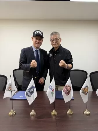 ▲日籍資深裁判木内九二生加盟中職裁判團隊。(圖/中職提供)