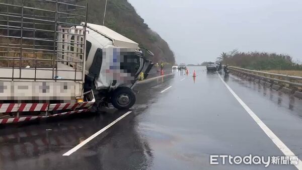 ▲▼台九線417.5K嚴重車禍 。(圖/記者楊晨東翻攝)