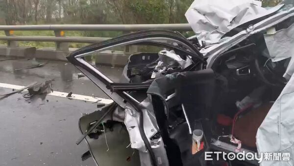 ▲▼台九線417.5K嚴重車禍 。(圖/記者楊晨東翻攝)