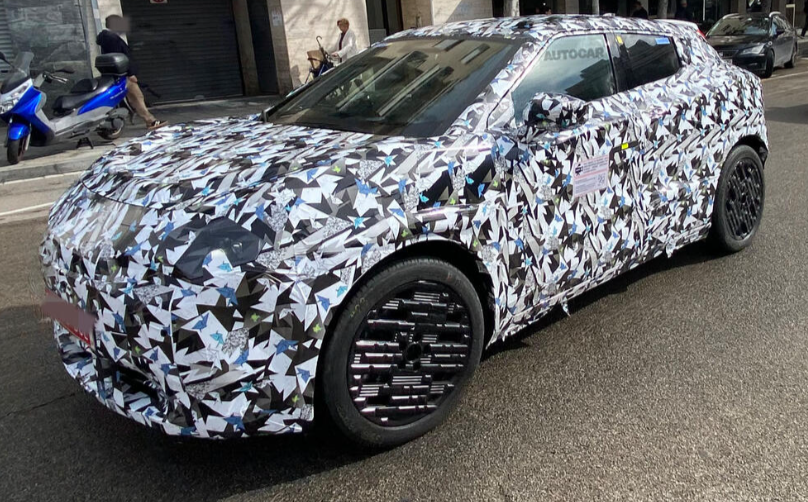 ▲新一代Nissan Juke首次登場!且將轉型成電動車。(圖/翻攝自《Autocar》)