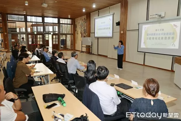 ▲專家學者於鋤禾館發表研究成果,現場座無虛席,展現農業調適成果。(圖/記者游瓊華翻攝)