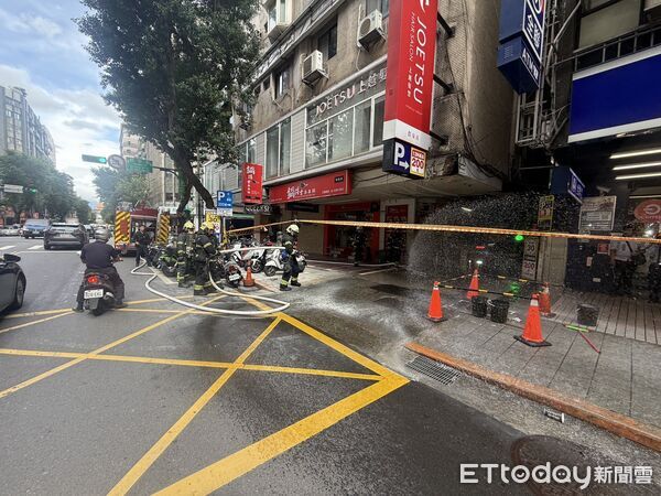 ▲▼林森北路飄濃郁瓦斯,原因竟是新工處挖破管線。(圖/記者邱中岳翻攝)