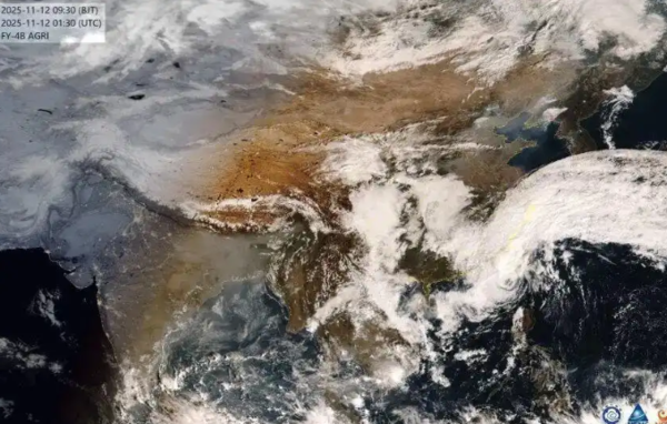 ▲鳳凰釀浙江大暴雨。(圖/翻攝自微博)