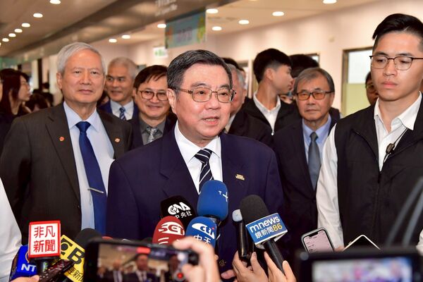 ▲▼行政院長卓榮泰13日出席114資訊月暨臺灣教育科技展開幕典禮受訪。(圖/行政院提供)