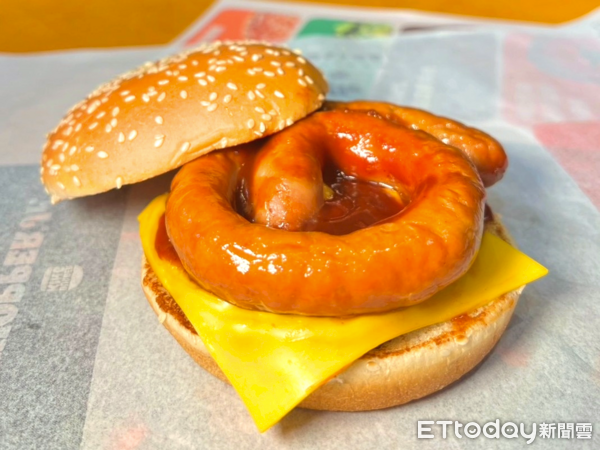 ▲▼漢堡王「捲捲德腸堡系列」。(圖/業者提供)