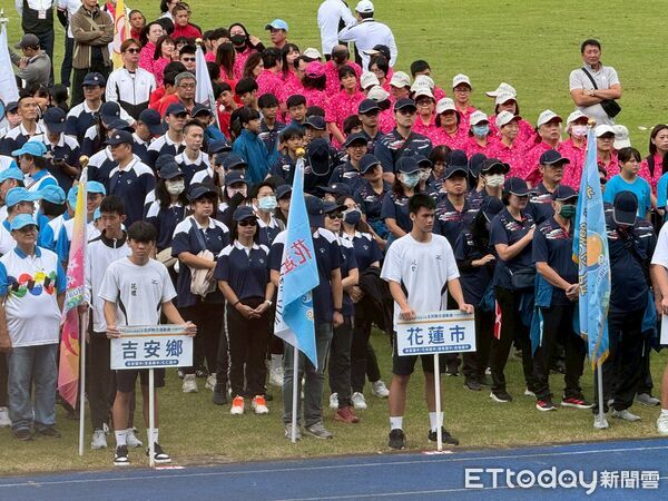 ▲▼花蓮縣全縣暨社區全民聯合運動會在小巨蛋運動場盛大舉行開幕典禮。(圖/花蓮市公所提供,下同)