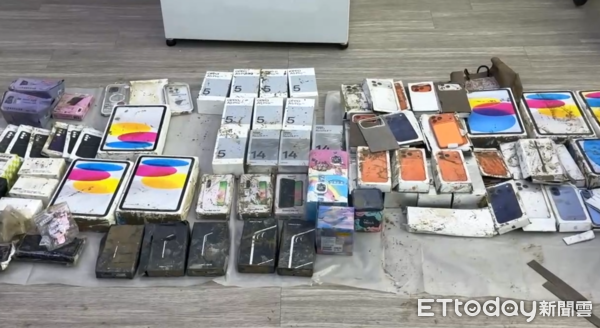 ▲▼ 蘇澳一家電信行店內的手機櫃唄洪水沖走,3天後意外尋獲。(圖/記者游芳男翻攝,下同)