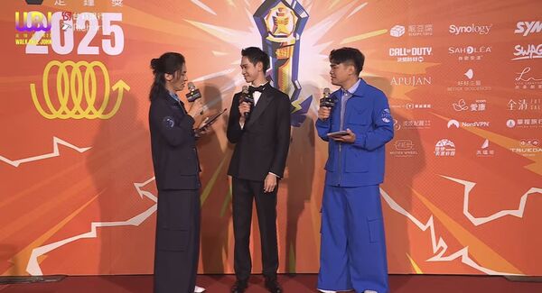 ▲▼Andy帥氣走上走鐘獎。(圖/翻攝自YouTube/走鐘獎頒獎典禮 Walk Bell John Awards)